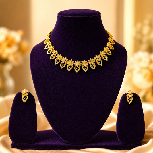 NERONI Minimal Gold Leaf Necklace Set – Elegant Lightweight Jewellery