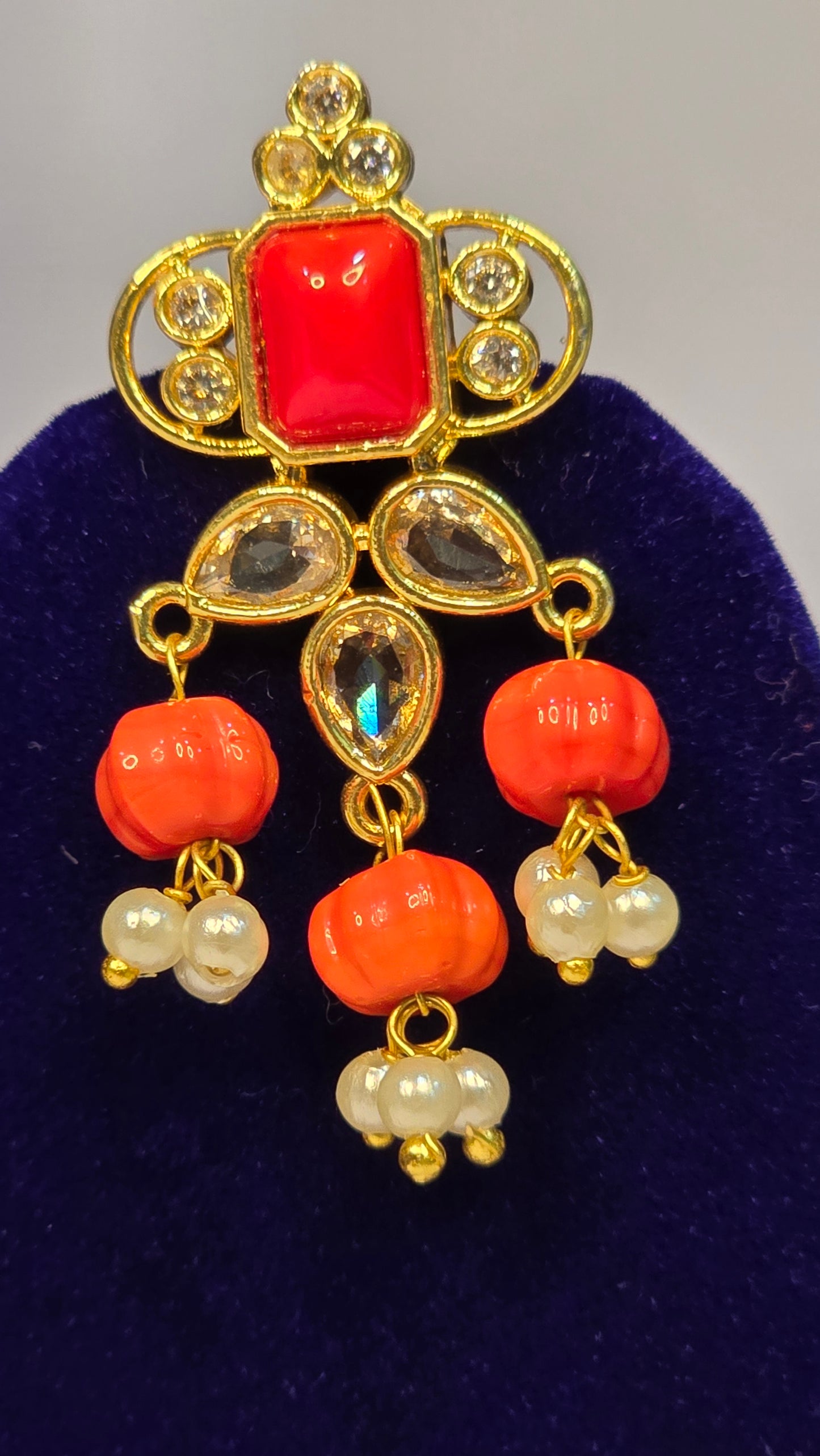 Neroni Traditional Coral Bead Necklace Set with Earrings