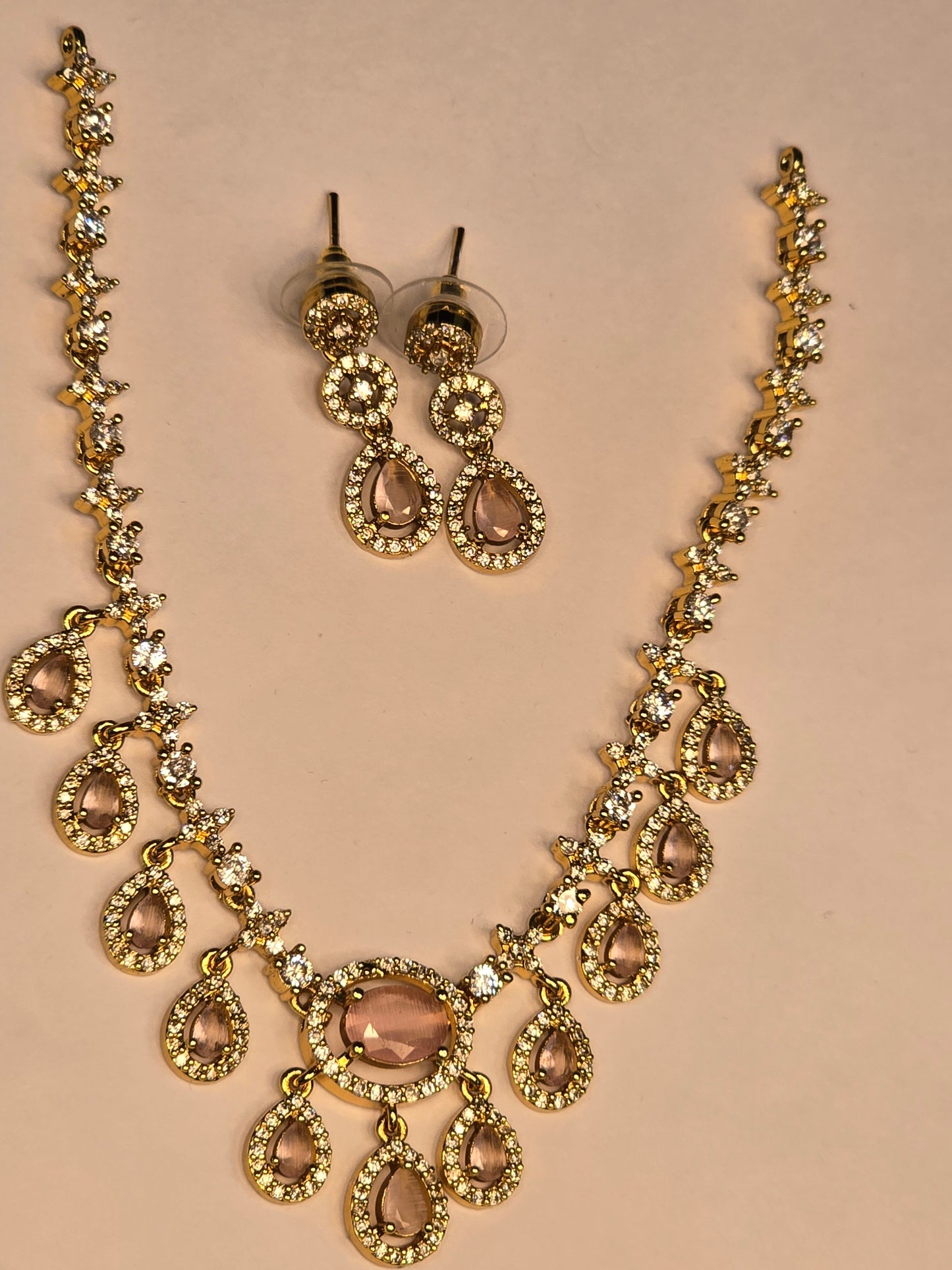 NERONI Royal Pink Teardrop Necklace Set