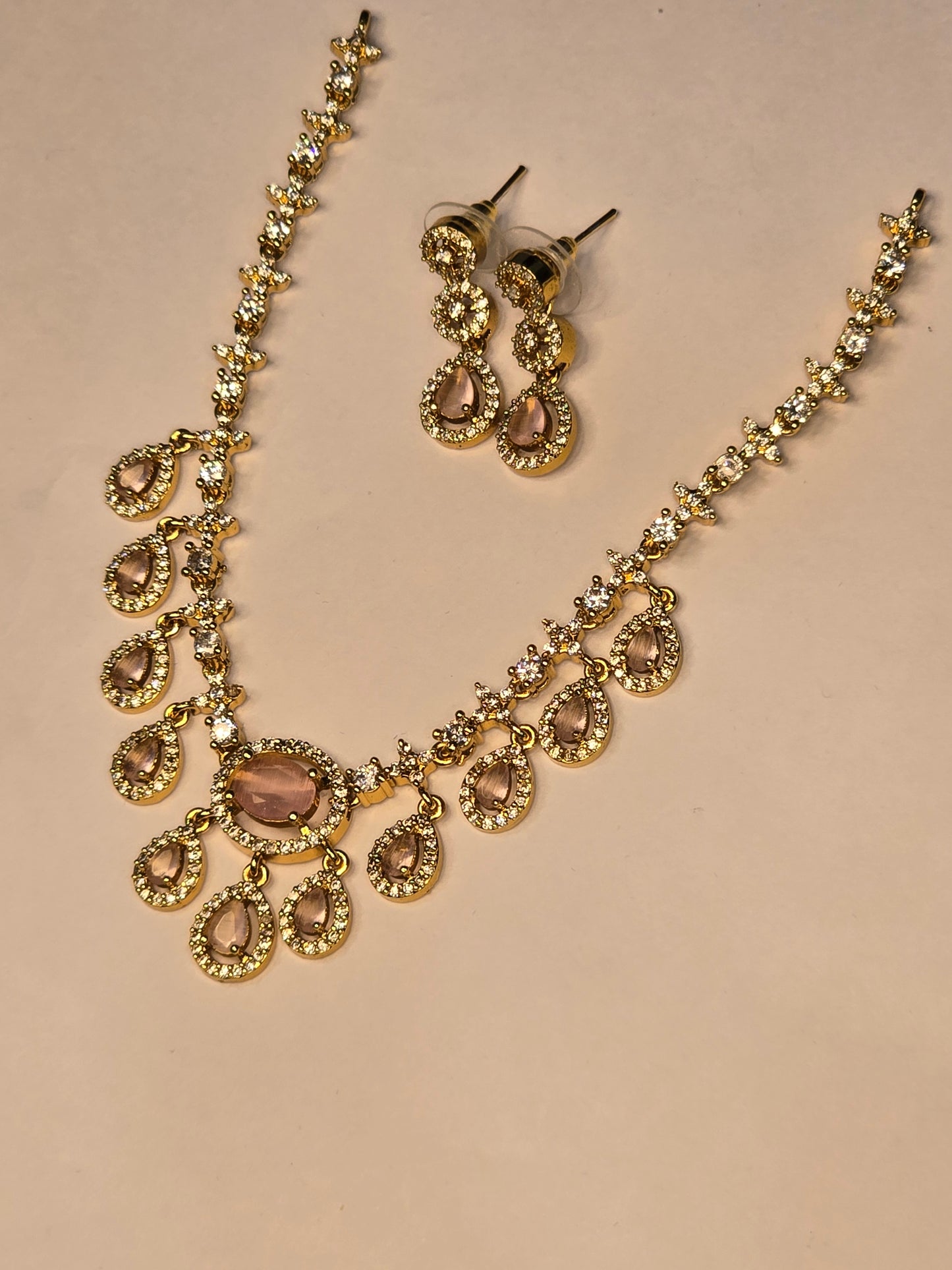NERONI Royal Pink Teardrop Necklace Set