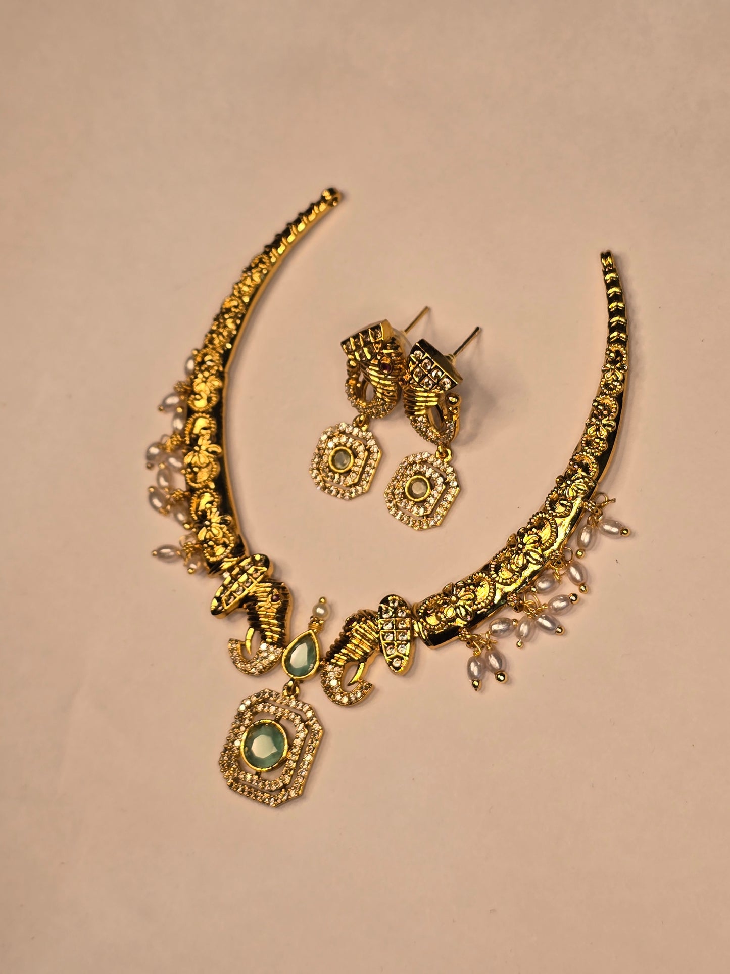 Neroni Traditional Gold-Tone Short Necklace Set with Earrings