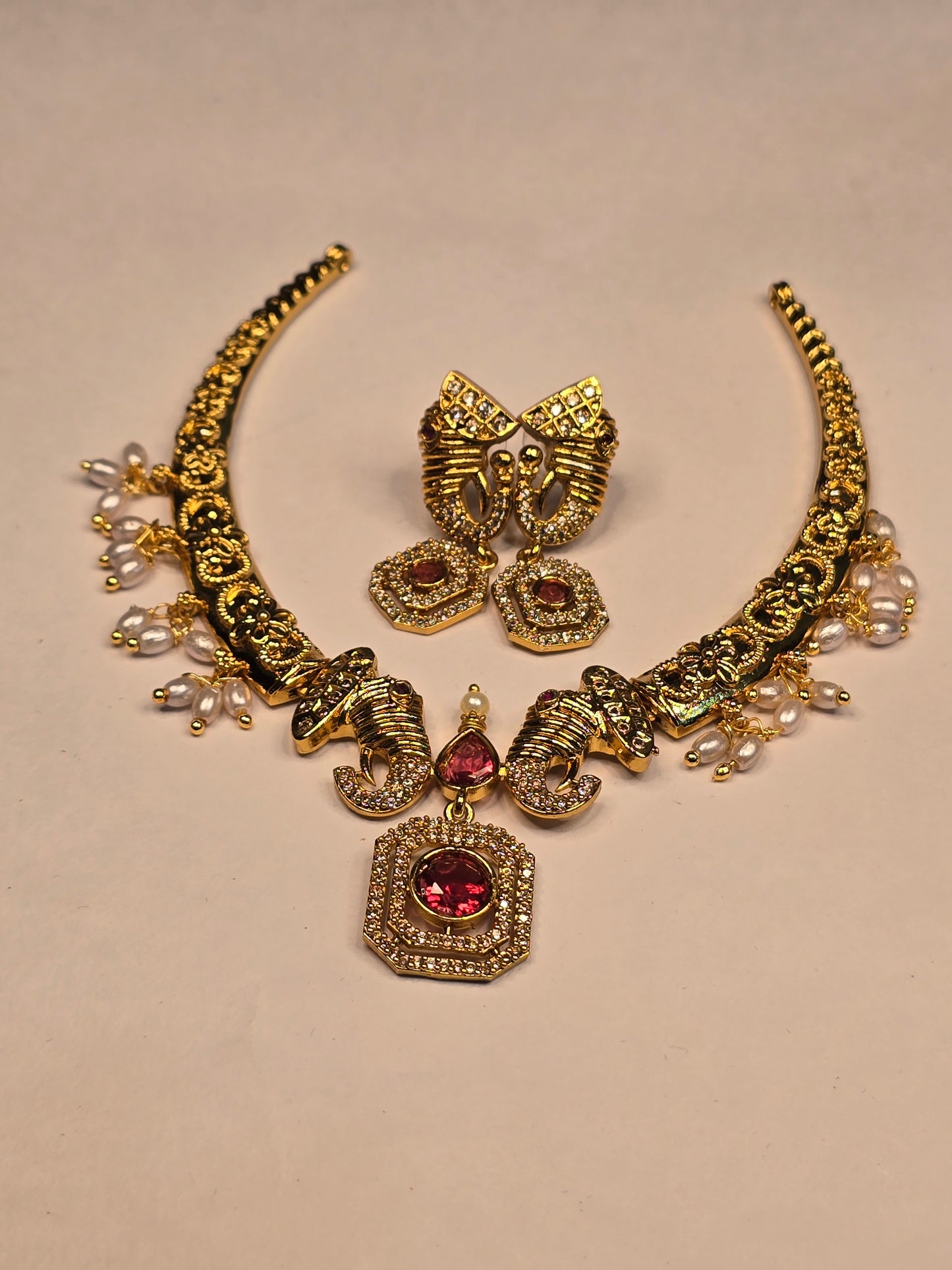 Neroni Traditional Gold-Tone Short Necklace Set with Earrings