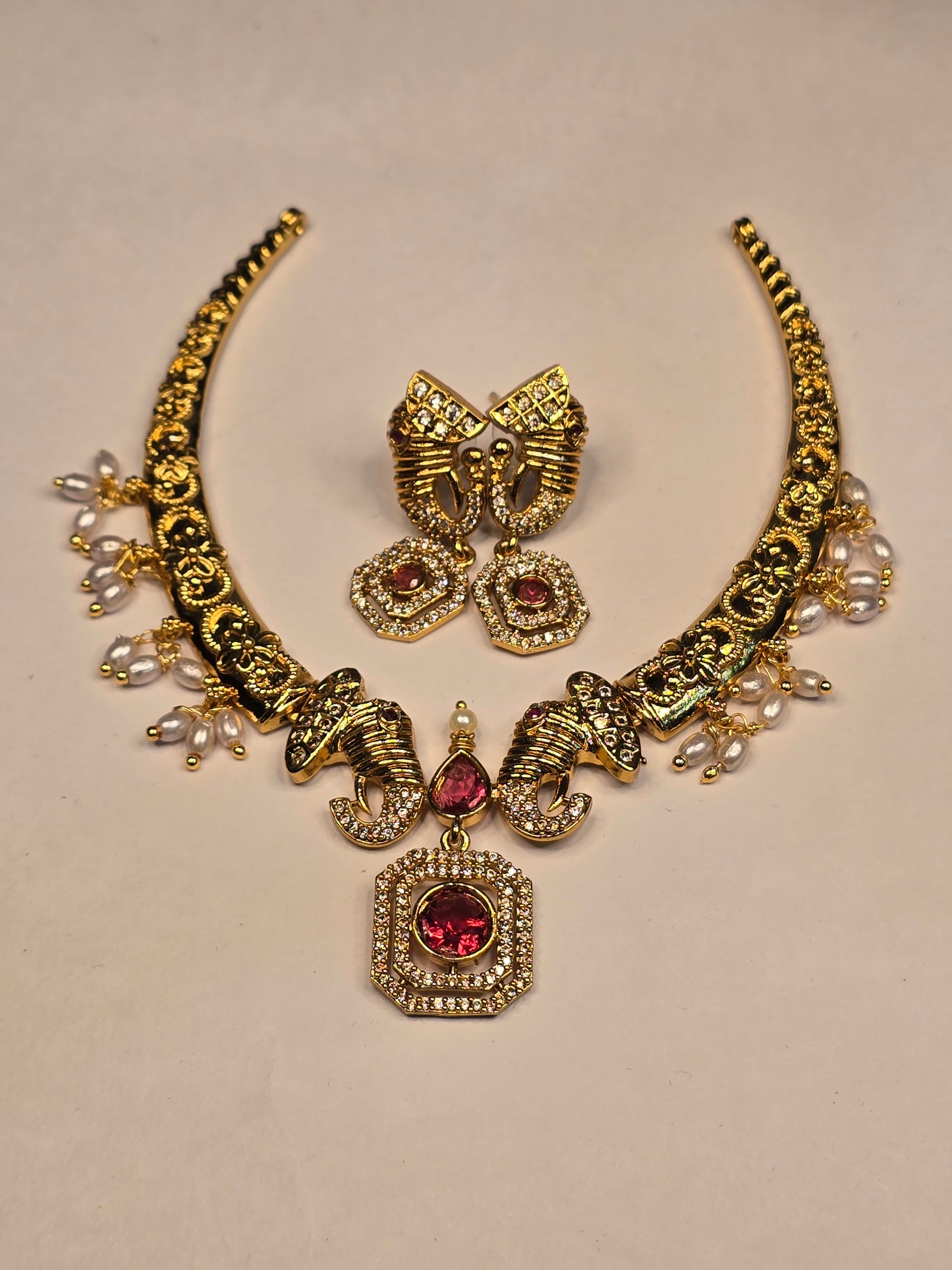 Neroni Traditional Gold-Tone Short Necklace Set with Earrings
