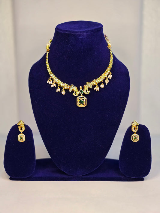 Neroni Traditional Gold-Tone Short Necklace Set with Earrings