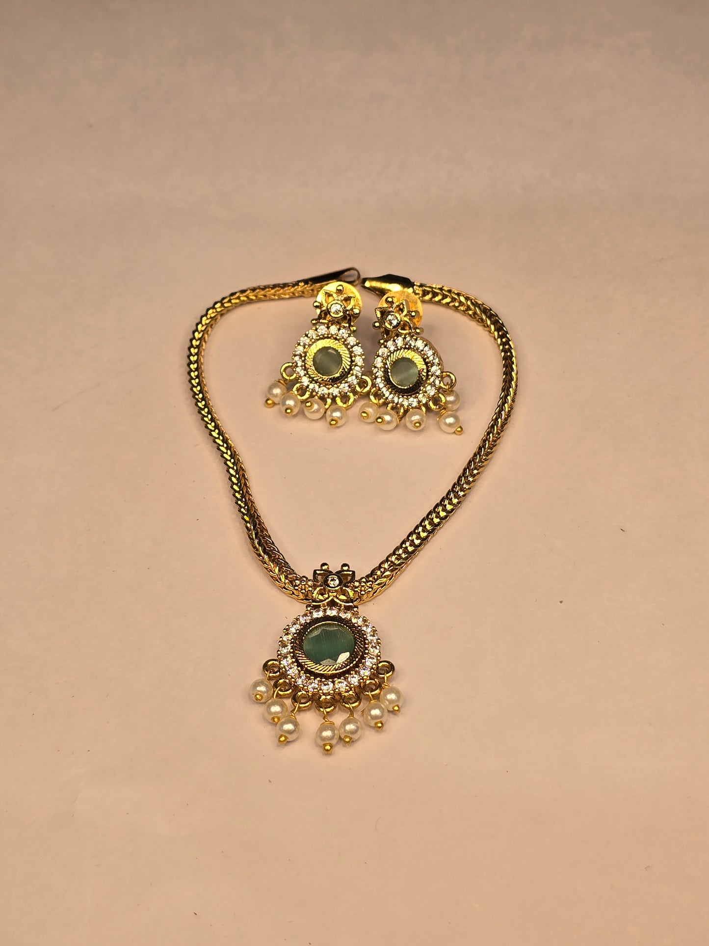 NERONI Gold-Plated Green Stone Pearl Necklace Set – Minimal Temple Design